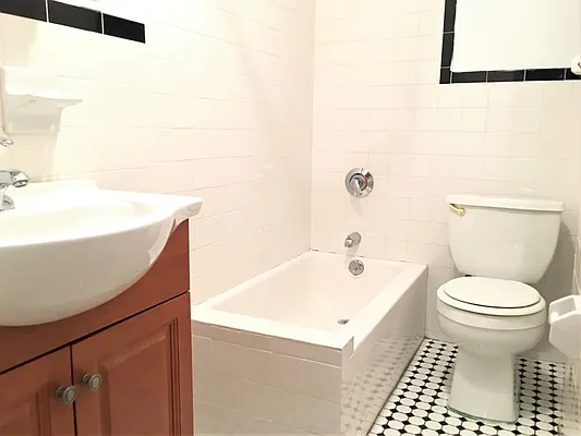 Rented by (LEGACY NOT ACTIVE) DiGiulio Group Real Estate, LLC | media 24