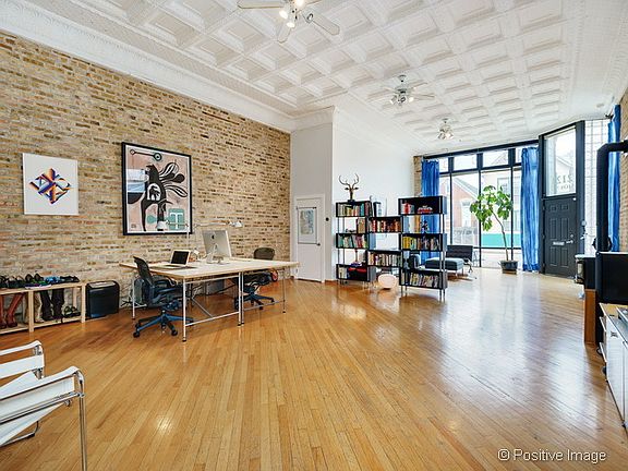 5th image of 2121 N Hoyne Ave