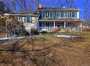 16 Oak Dr, Beacon Falls, CT 06403