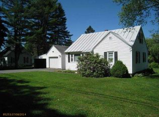 248 Washington St, Oakland, ME 04963