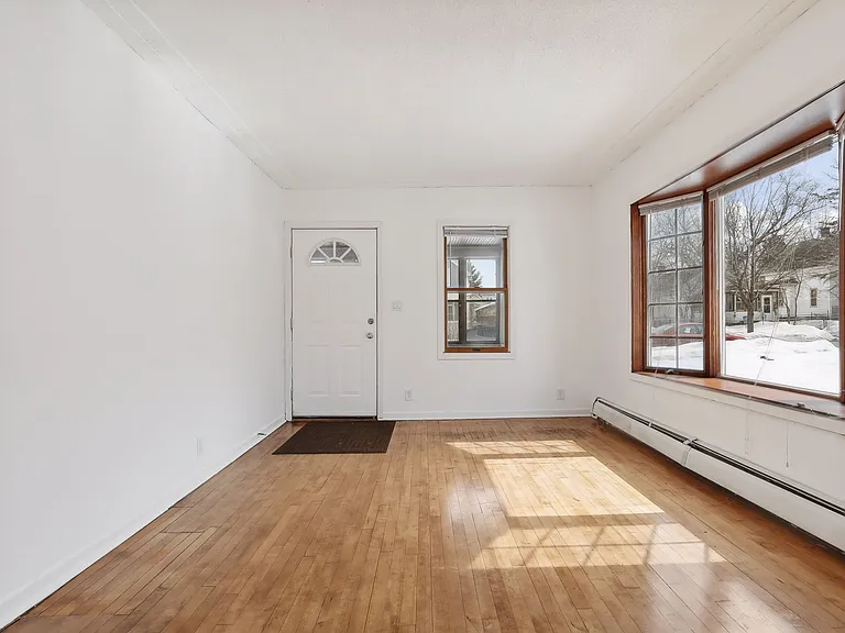 1119 Matilda St — Photo 7