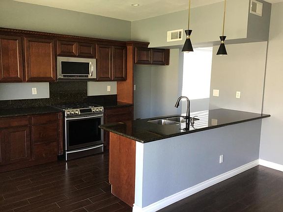 5th image of 5859 Lisbon Ct