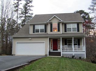 4 Deer Path Rd, Palmyra, VA 22963