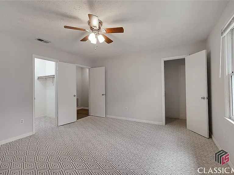 207 Highland Park Dr — Photo 17