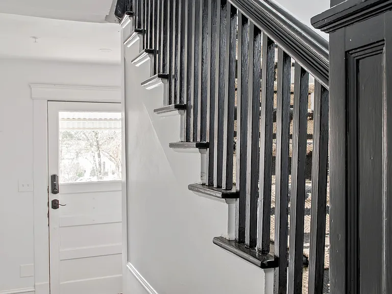 450 N Highland Ave NE #2 — Photo 41