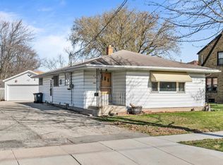 230 Bond St, Neenah, WI 54956