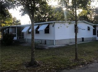 8150 Pine Ridge Trl, Micco, FL 32976