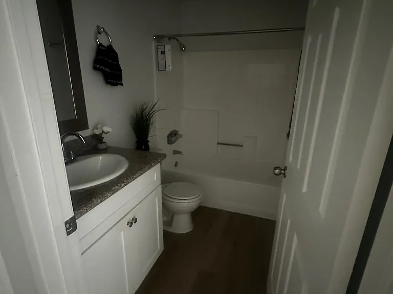 7729 Ventura Canyon Ave #2 — Photo 11