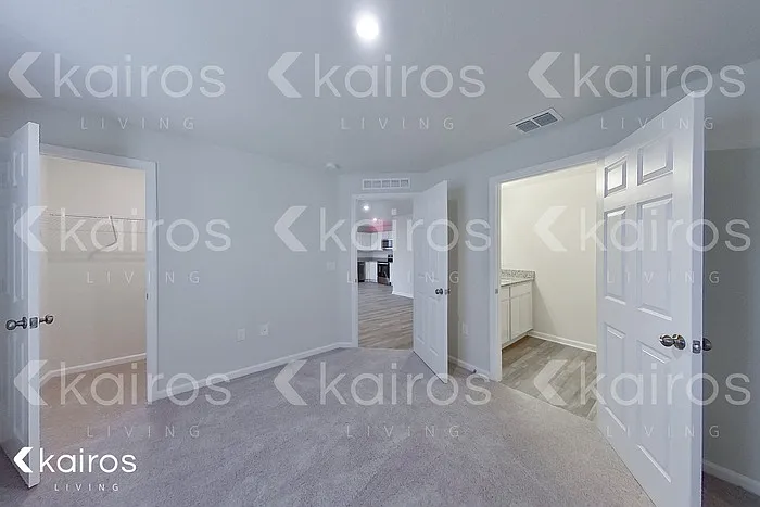 1729 Nebraska Loop — Photo 12
