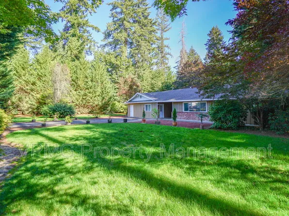 9017 NE Ward Rd, Vancouver, WA 98682