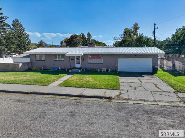 1260 10th St, Idaho Falls, ID 83404