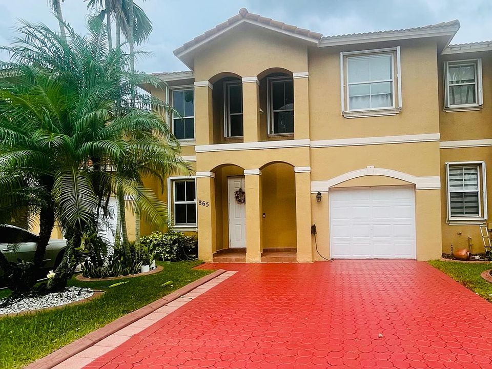 1st image of 865 NW 135th Ter