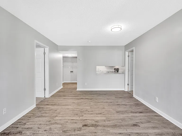 Summit Eastchester — Photo 11