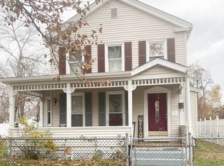 54 Alden St, Springfield, MA 01109