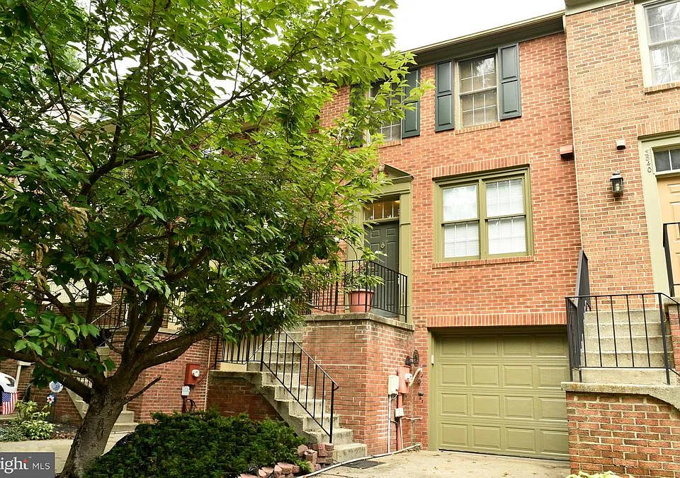3838 Angelton Ct