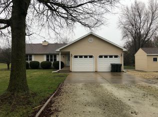 3101 E Anthony Dr, Urbana, IL