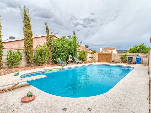 2nd image of 3462 W Avenida Del Pueblo
