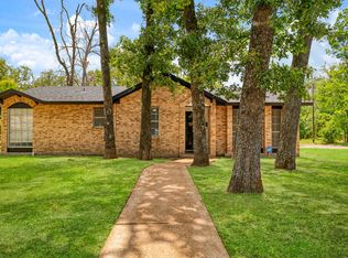 3545 W Houston St, Paris, TX 75460