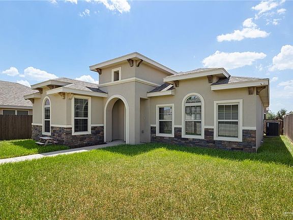 2nd image of 606 S Viento Dorado St