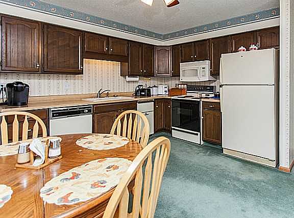 5th image of 701 N 12th St