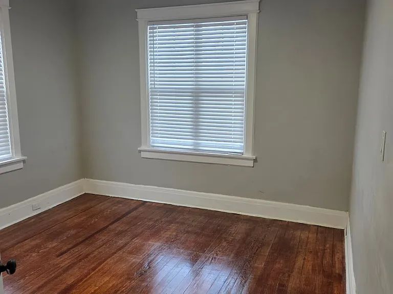 1629 Netherwood Ave — Photo 26