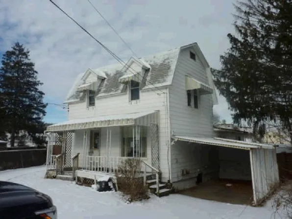 22 E Vanscoter St, Hornell, NY 14843