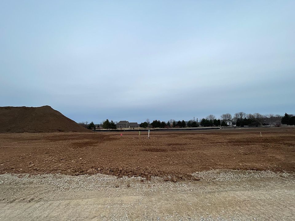 1st image of N1936 Morning Glory Ln