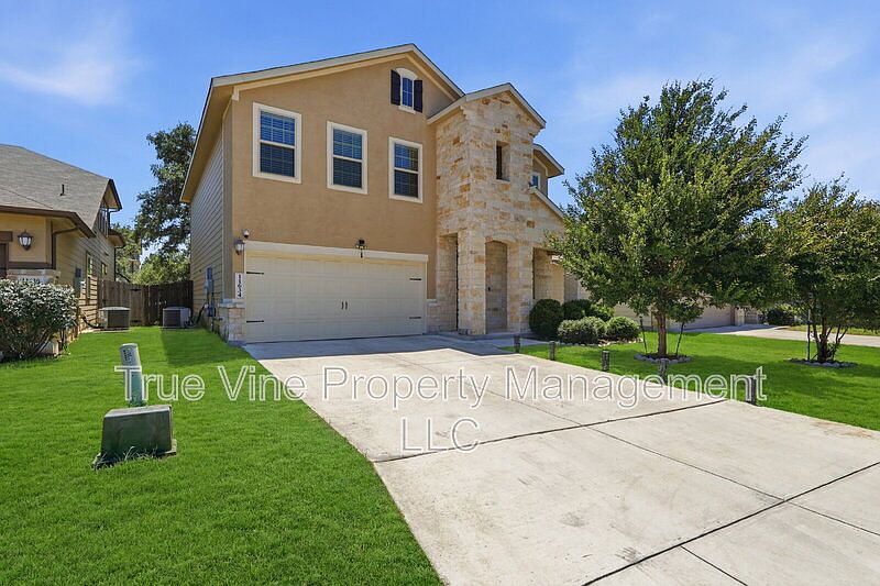 1st image of 11634 Tribute Oaks
