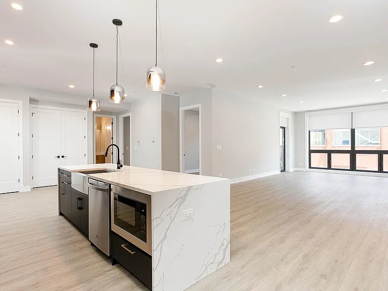 1606 S Ashland Ave #402 — Photo 9