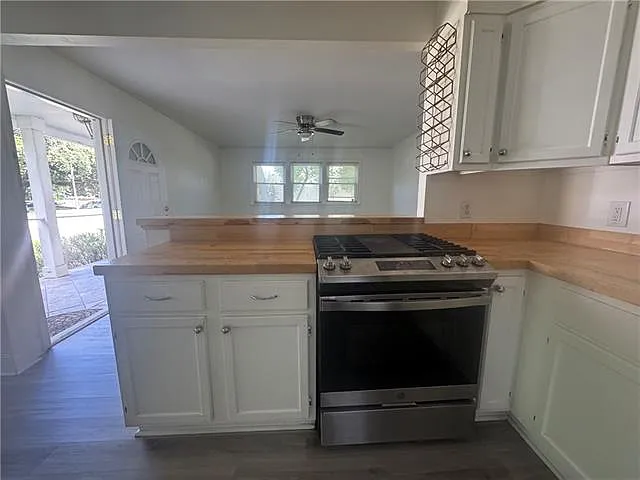 6552 Milne Blvd — Photo 5