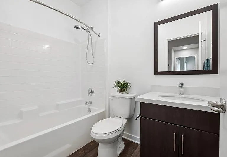 Casa Lago Eastlake — Photo 16
