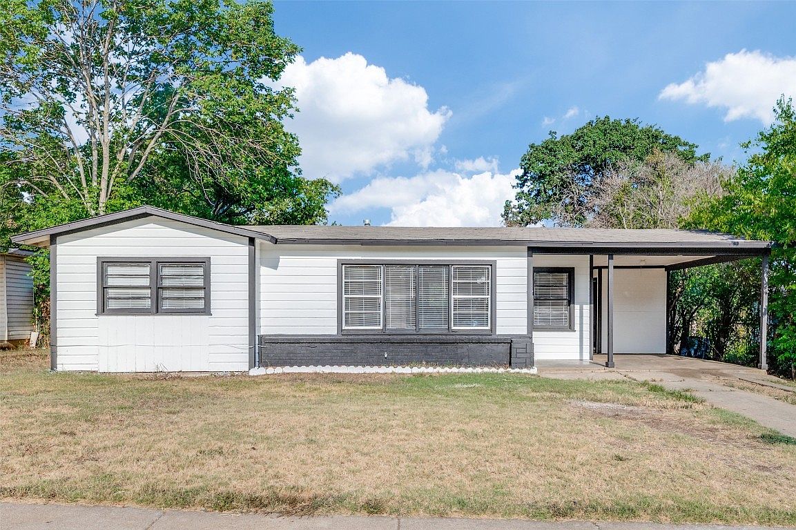 1900 Flemming Dr, Fort Worth, TX 76112 | Zillow