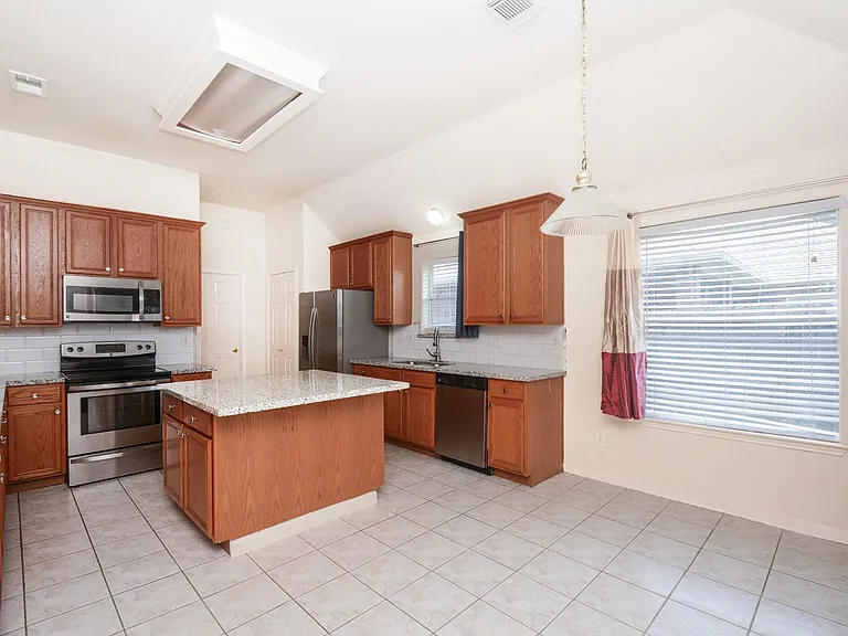16510 Oat Mill Dr — Photo 10