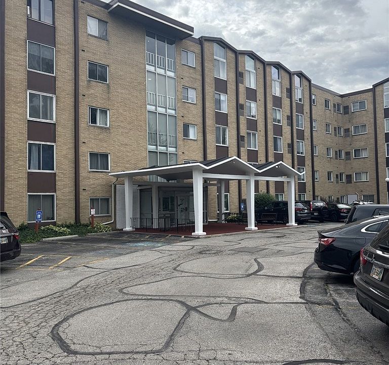 1st image of 25735 Lorain Rd Unit 524