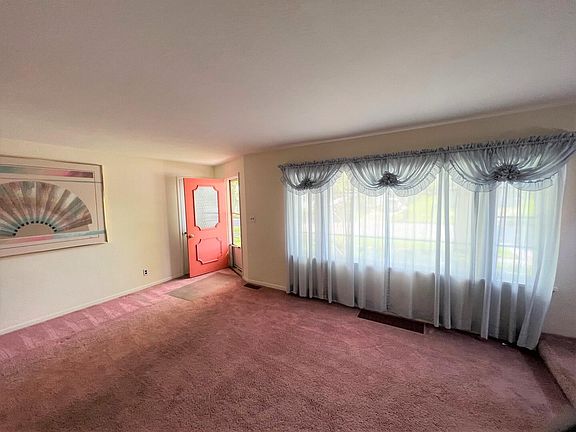 2nd image of 508 Jean Ave