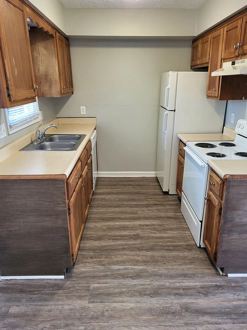 201 Courtland Avenue — Photo 4
