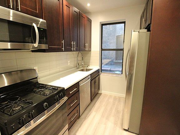 2nd image of 3409 Broadway APT 1C
