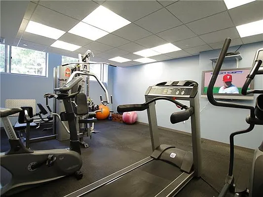 Rented by Exclusive Properties Sotheby's International Realty | media 39