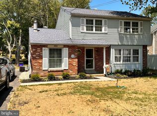3070 Heatherton Dr, Aston, PA 19014