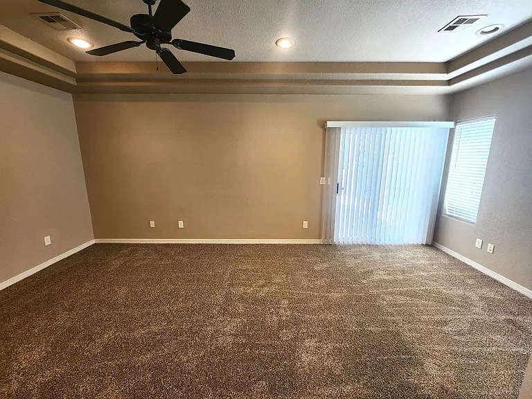 2777 Conventry 2777 Coventry — Photo 31