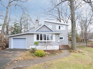 50 Shady Ter, Wayne, NJ 07470