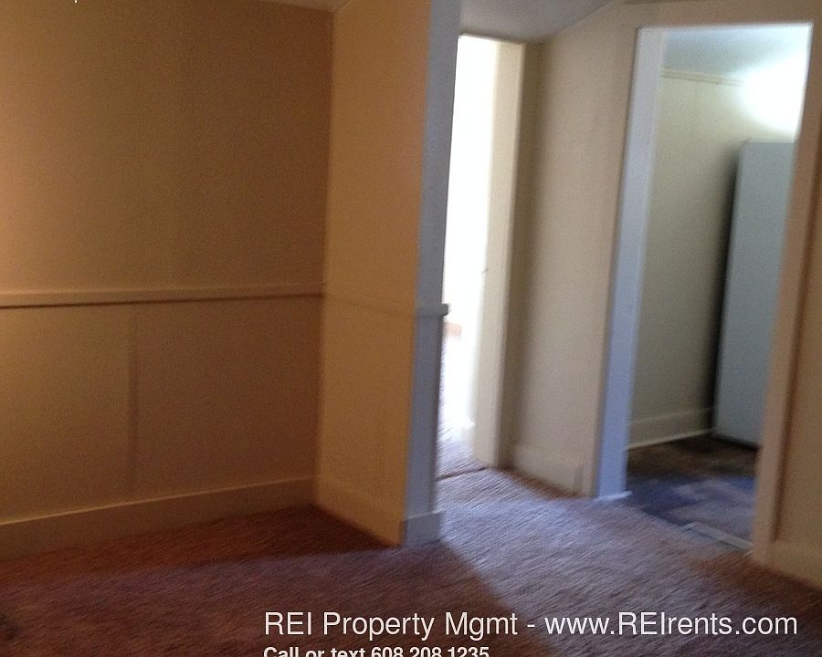 1st image of 327 Center Ave