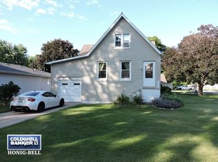 2145 Root St, Crest Hill, IL 60403