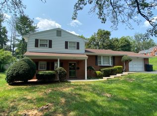 2403 Willowlawn St, Roanoke, VA 24018