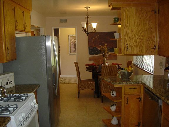 4th image of 1630 Minardi Ave