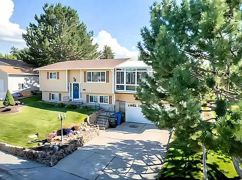 1387 Lavine Dr #2 Photo 1