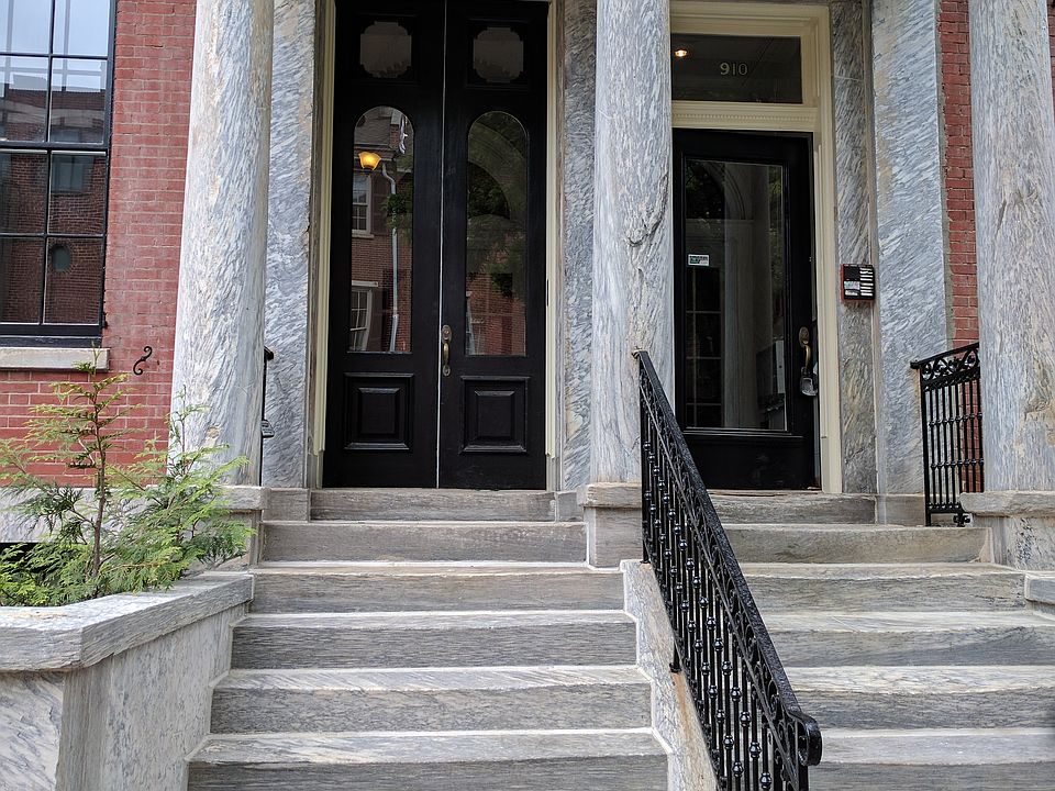 1st image of 908-10 Spruce St #B2