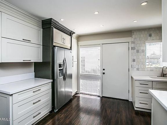 3rd image of 4610 N 68th St Unit 430