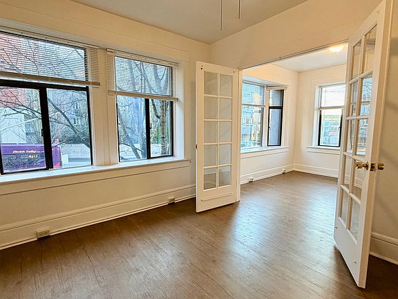 3rd image of 107 1st Ave N #106
