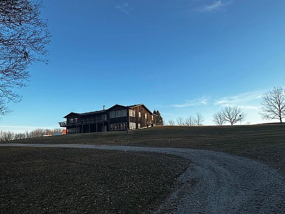 4th image of 2535 Bill Bone Dr